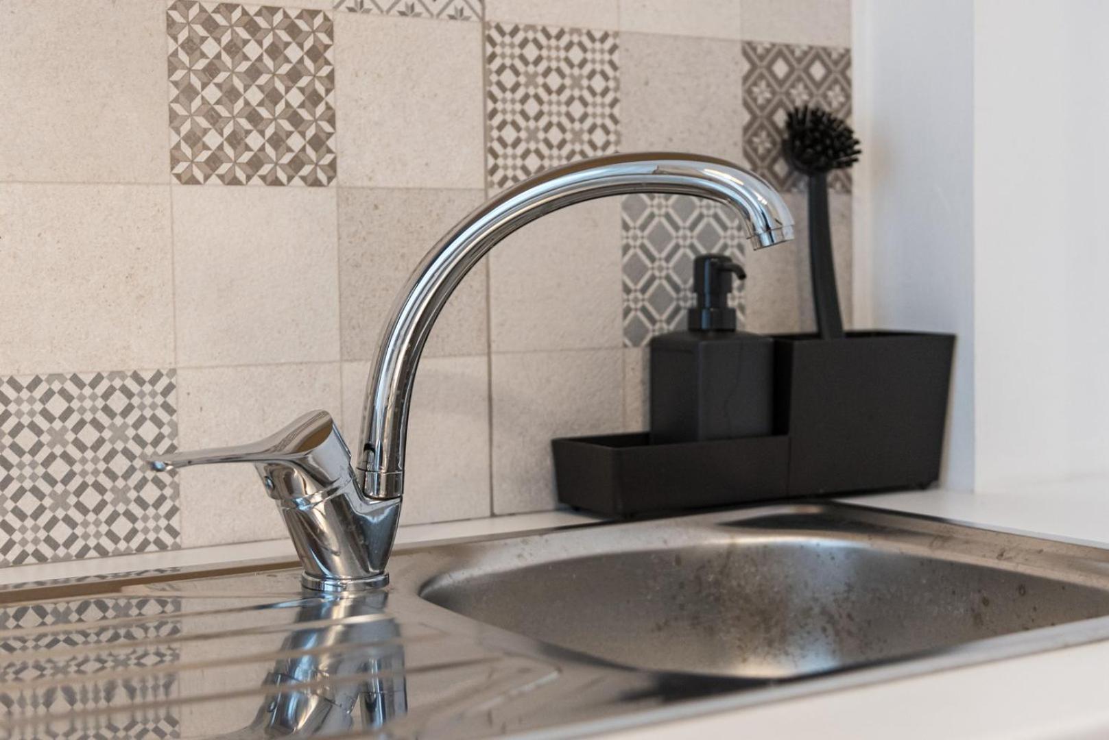 Appartamento Guestready - Yazdah Flat 3 OOporto Esterno foto